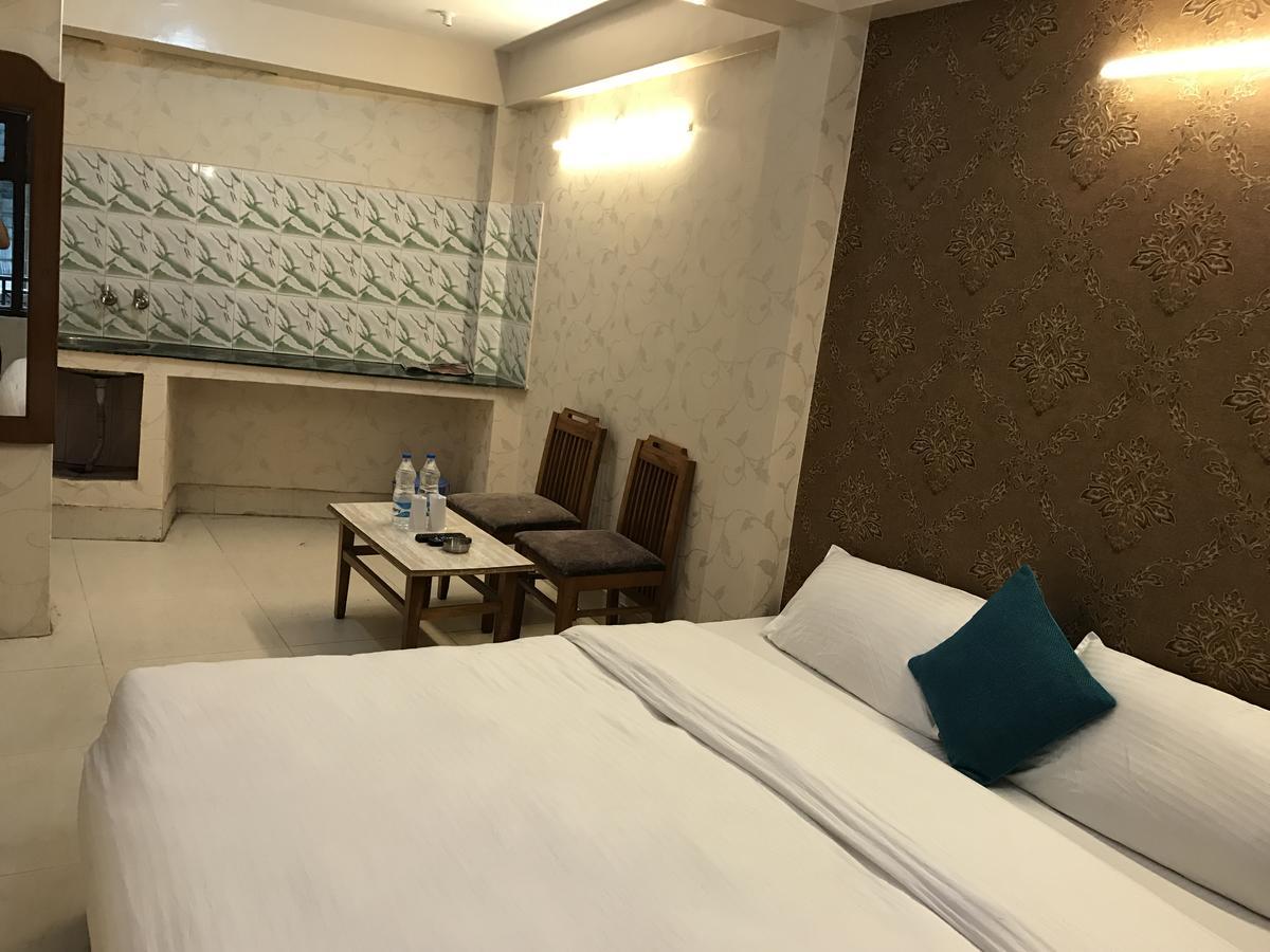 Hotel Skylark Nainital Zimmer foto